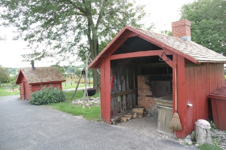 Amish Acres