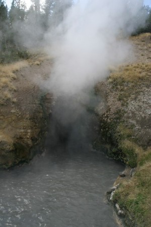 Dragon's Mouth Spring