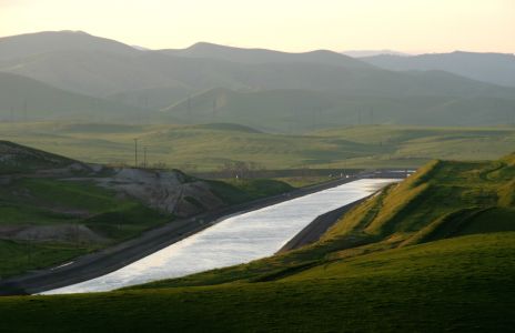 California's Central Valley's California Aqueduct