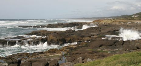 Waves Crashing on Rocks, OR 
