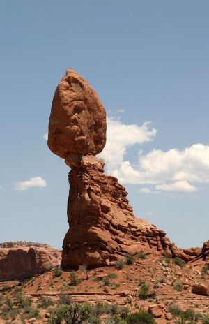 Balanced Rock, Arches National Park, Utah