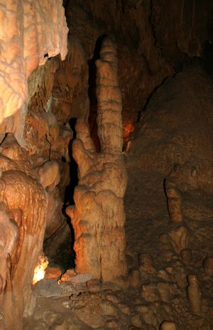 Frozen Niagara, Mammoth Caves