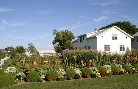 Amish Farm House and Garden