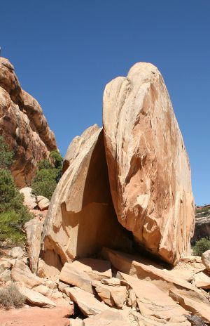 Split Rock, Natural Bridges National Monument