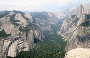 Halfdome from Glacier Point in Yosemite